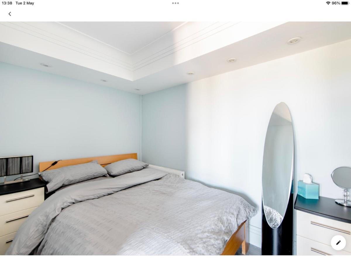 The Copthorne Apartment Colwyn Bay Bagian luar foto