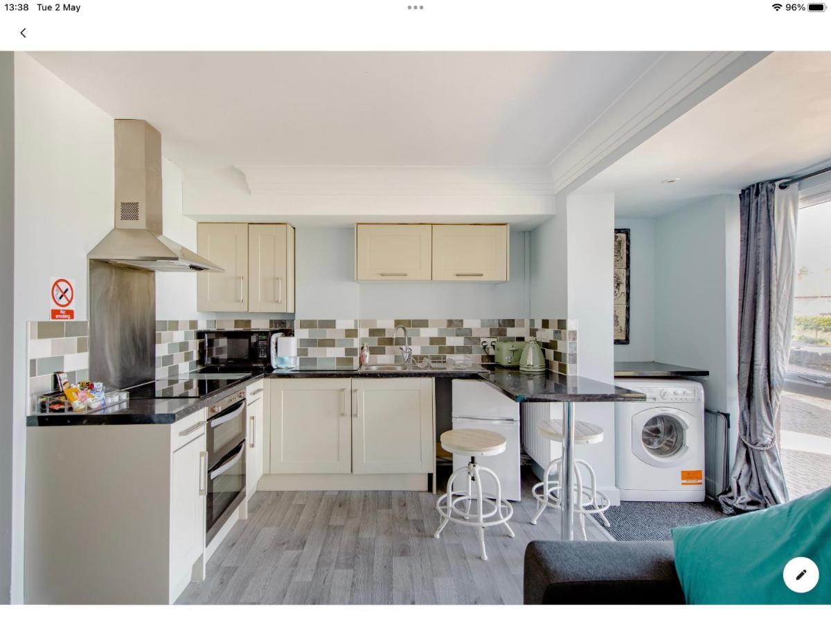 The Copthorne Apartment Colwyn Bay Bagian luar foto
